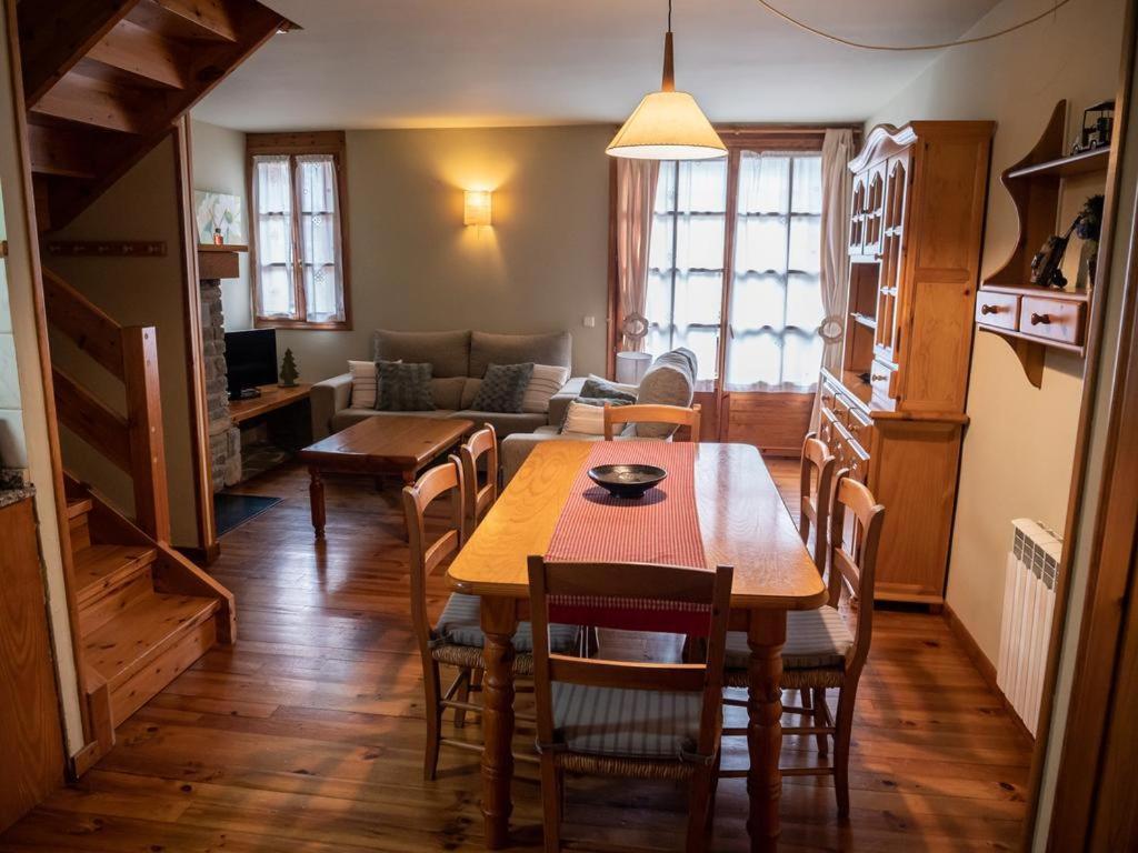 Peira Blanca Hotel Gastronomico Garós Екстериор снимка
