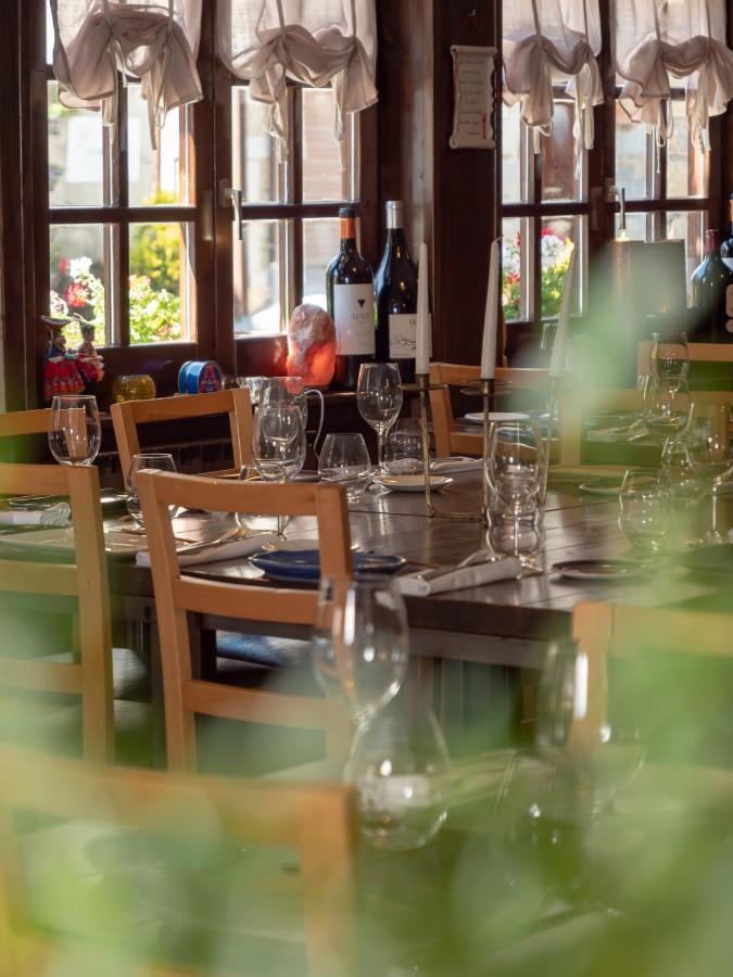 Peira Blanca Hotel Gastronomico Garós Екстериор снимка